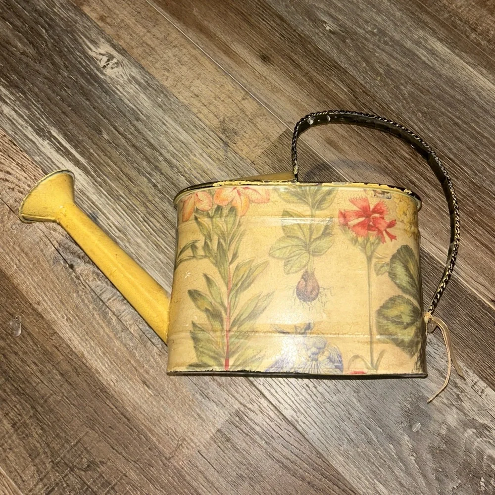 50%offw❤️ Vintage shabby chic watering can shabby chic cottagecore farmhouse